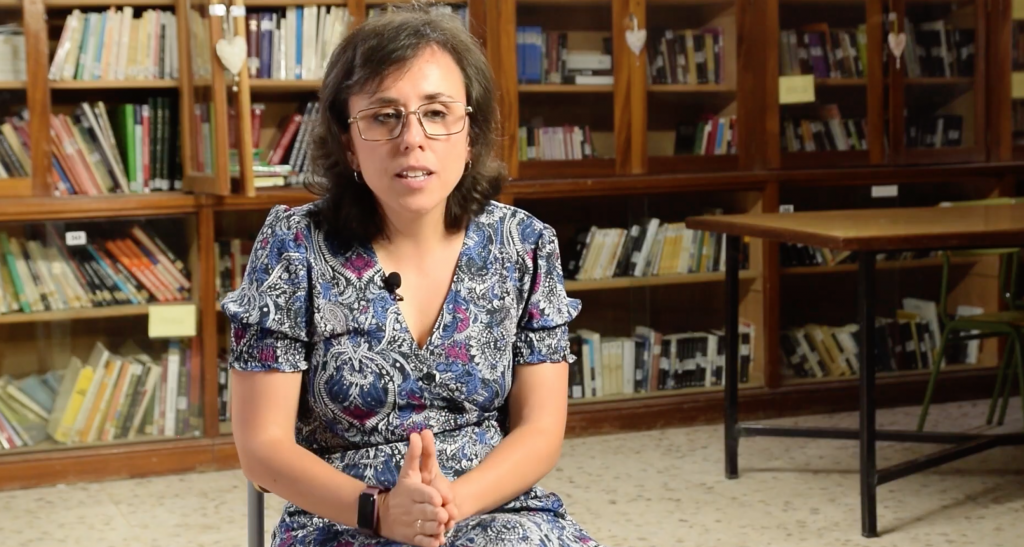 Mila, trabajadora social